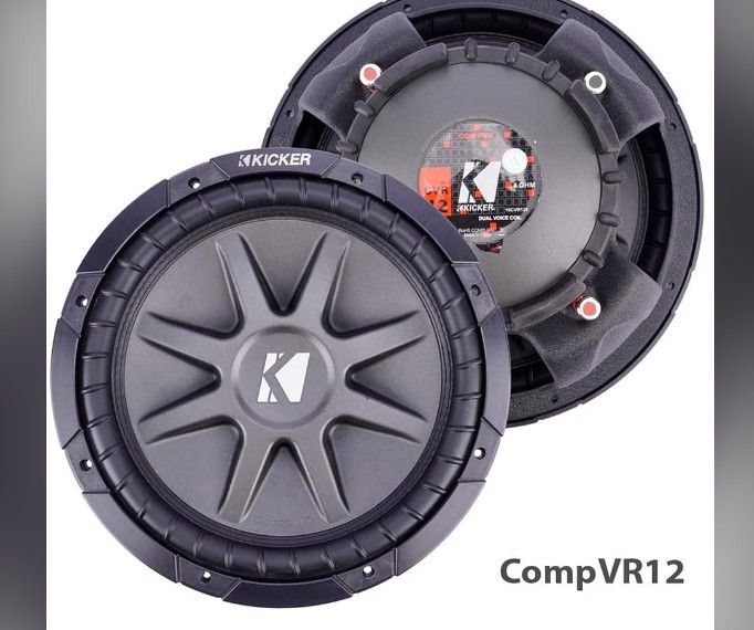 2 12" Kickers Cvr Used For 2 Weeks
