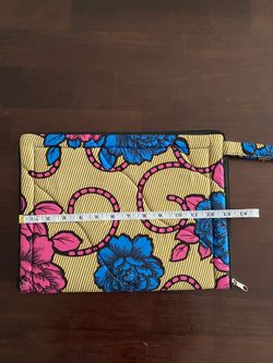 African Print laptop cover , laptop sleeve . African print folder