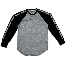 Hollister Mens Curved Hem Long Sleeve Tee 