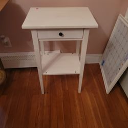 White  Table With Drawer.