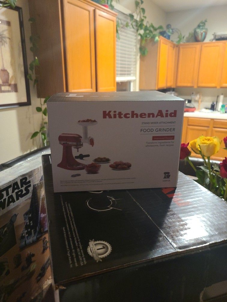 Kitchen Aid - Stand Mixer Attachment Grinder