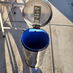 Stainless Steel Round Trash Can 