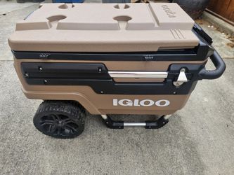 Igloo trailmate 70qt cooler
