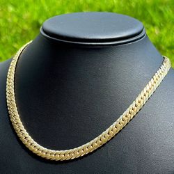 Jewelry 14k Yellow Gold Flat Cuban link 18” Chain necklace 19.00 grams 7.50mm