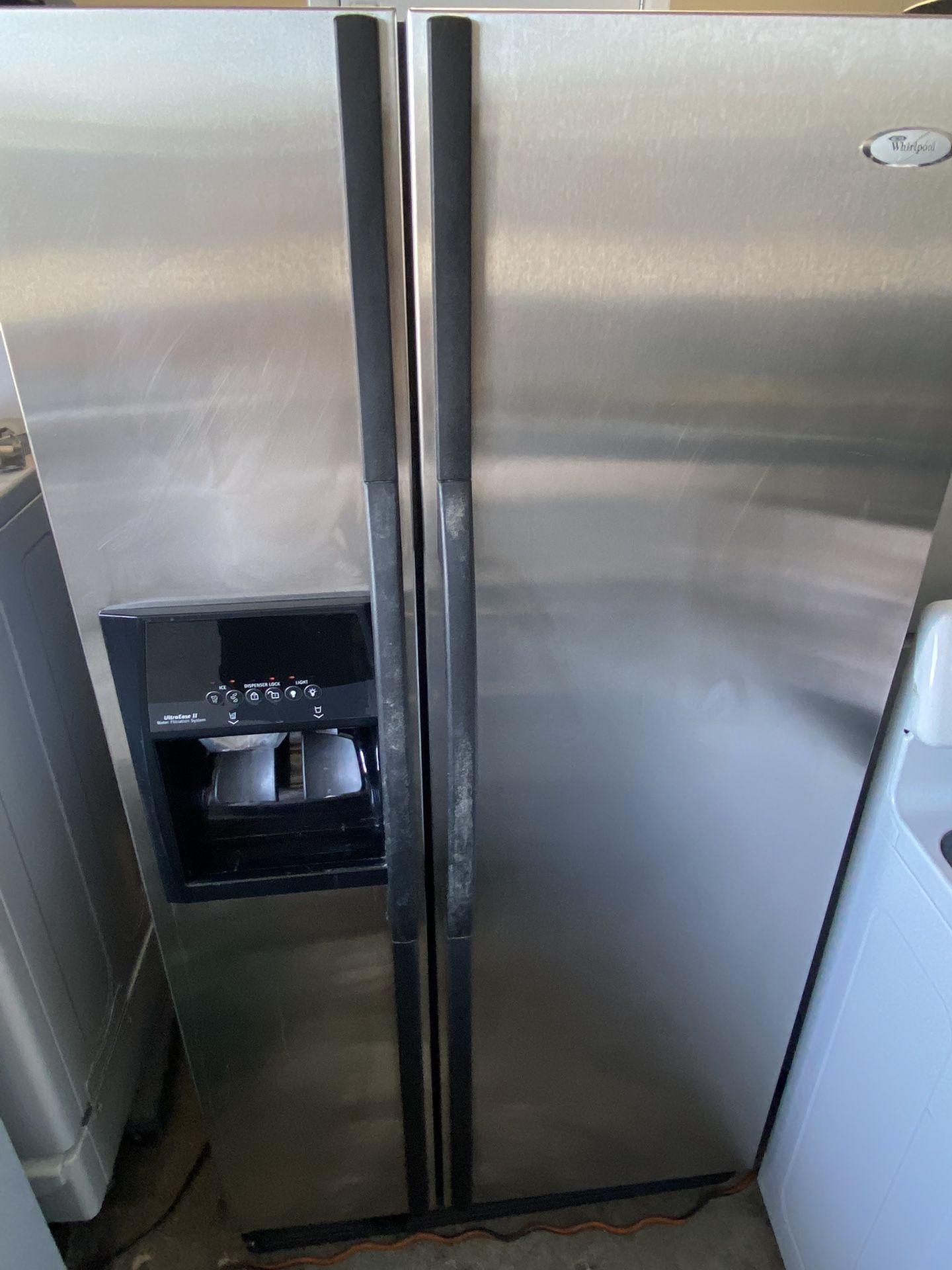 33x69 Whirlpool Refrigerator Working Great 