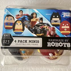 Dc Comics HMBR Mini Egg 4Pk Knit Series 023 Justice League Wonder Woman Superman