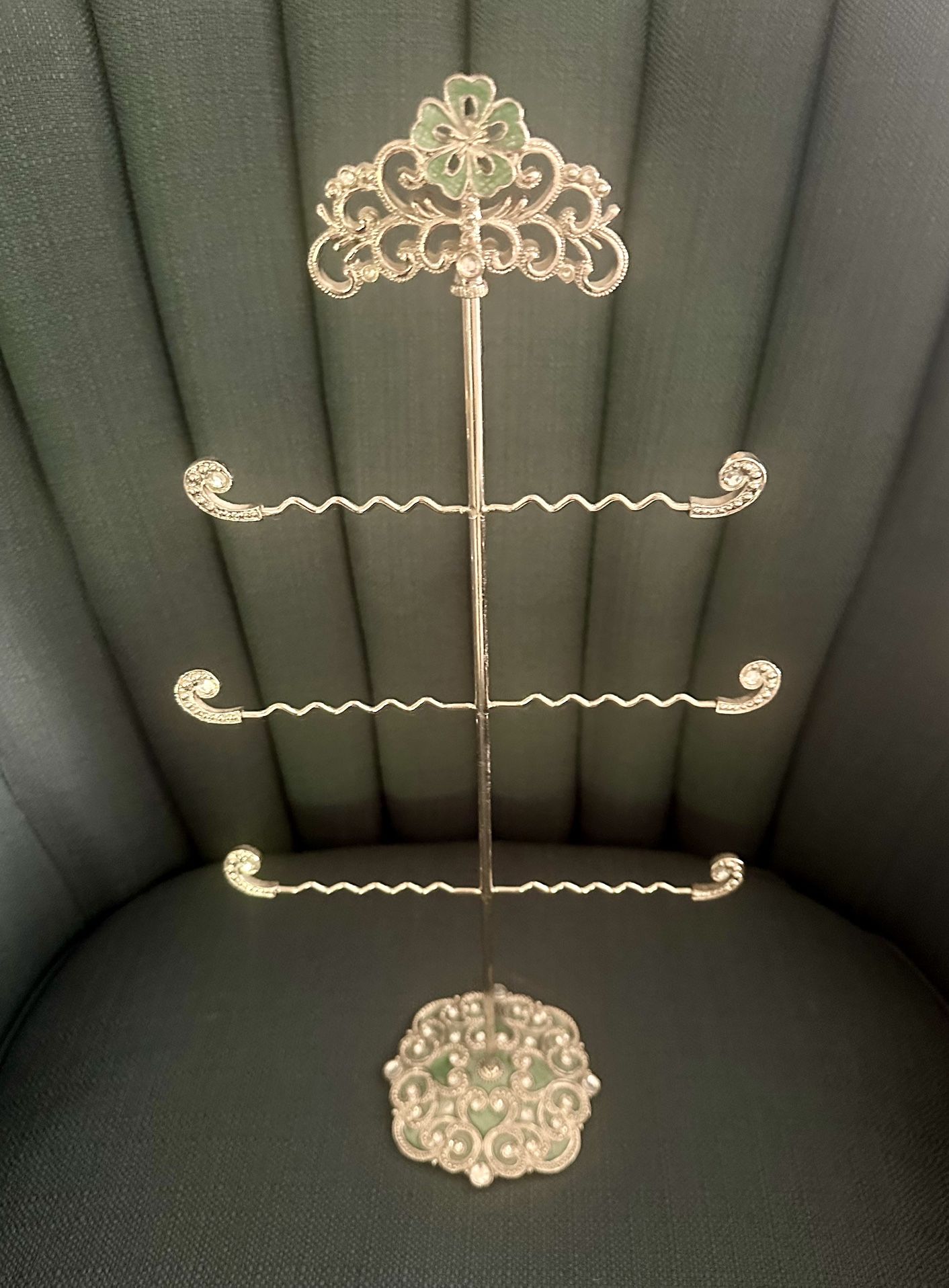 Beautiful Jewelry Display Stand