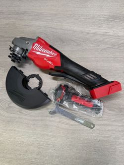 Milwaukee M18 FUEL 18-Volt Lithium-Ion Brushless Cordless 4-1/2 in./6 in. Braking Grinder (3670-20)