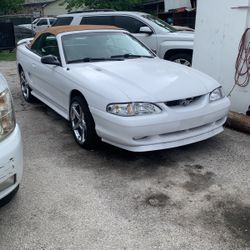 1998 Ford Mustang