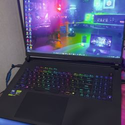 Rog Strix Scar 18 RTX 5090 Gaming Laptop  READ