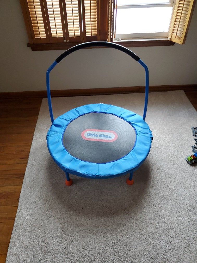 Little Tikes Trampoline With Handle