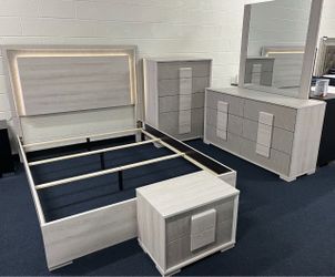 4 pc queen bedroom set