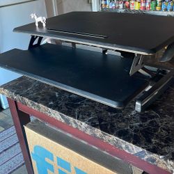 Airlift Pro Standup Desk Thing