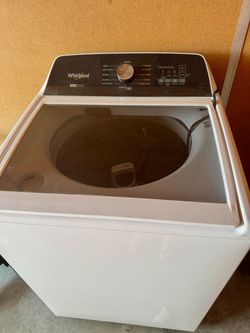 Whirlpool 2-in-1 Top-Load Washer – Excellent Working Condition