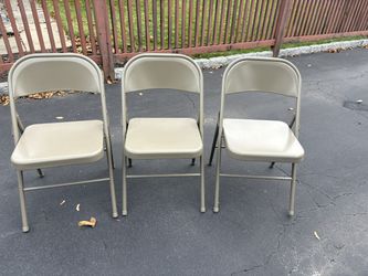 3 Metal Folding Chairs Beige Color