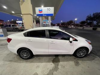 2014 KIA Rio LX