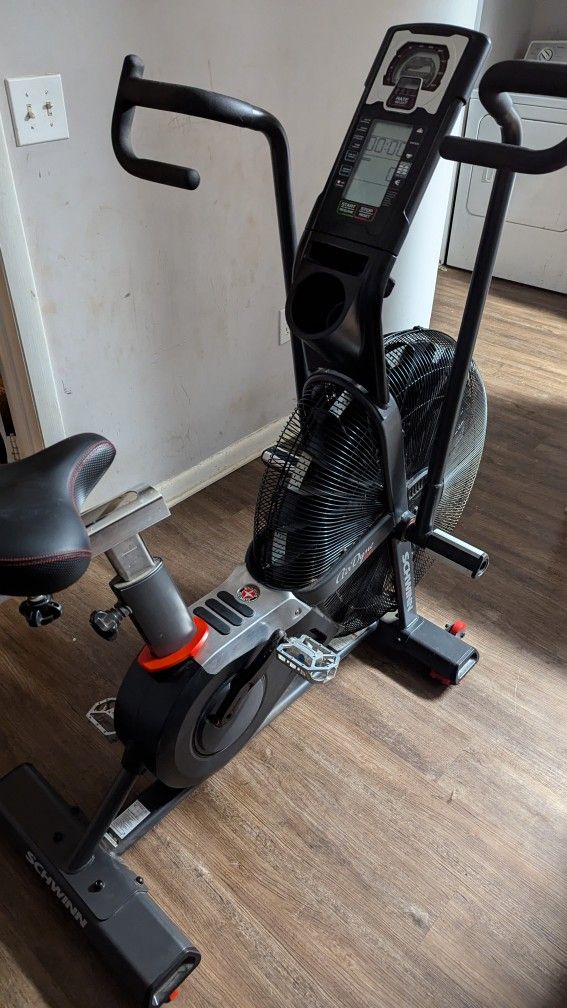 Schwinn Airdyne AD7