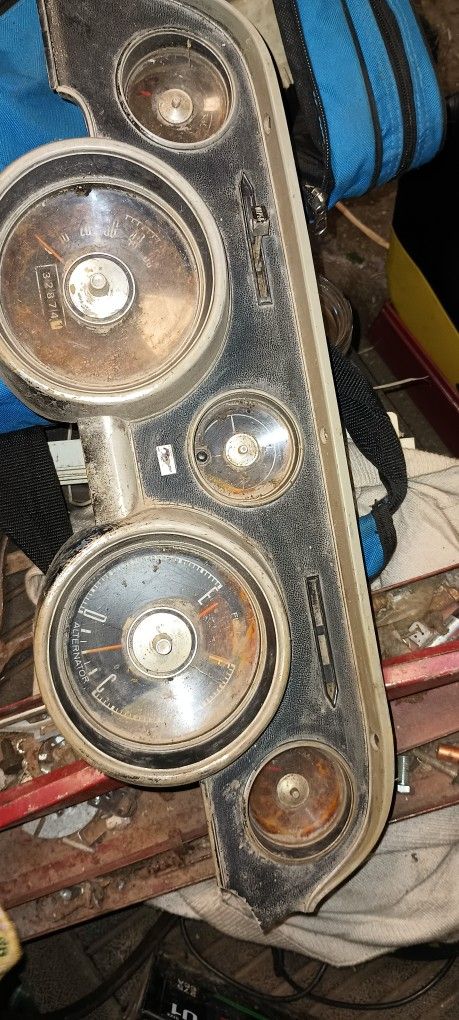 13
Vintage Original OEM 1968 Ford Mustang Instrument Cluster Dash Console