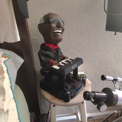 Ray Charles Animated Singing And Playing Piano 