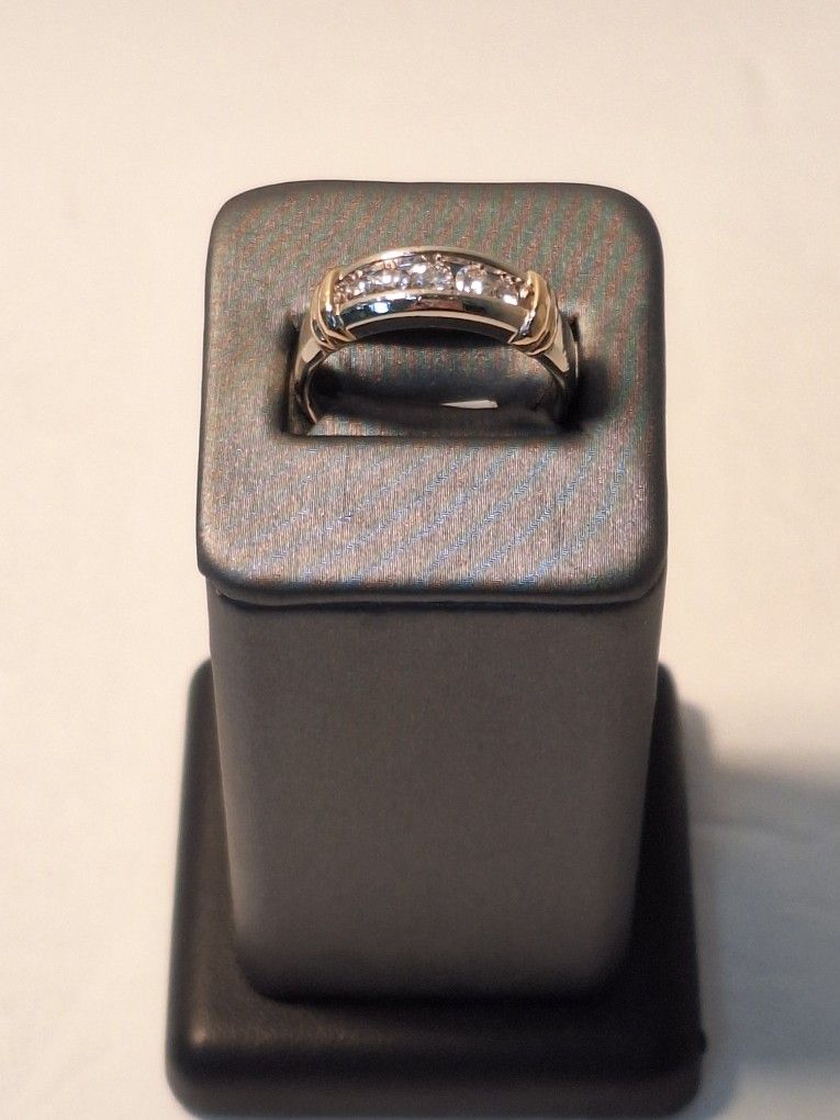 GTS BAND RING .50CTW 14k 2T 8.9g