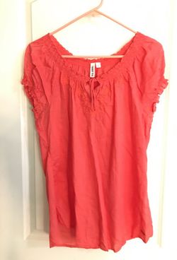 pink blouse