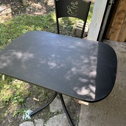 Table And Chair 