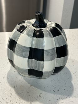 Black and White Checkered Decorative Pumpkin 7d 9h