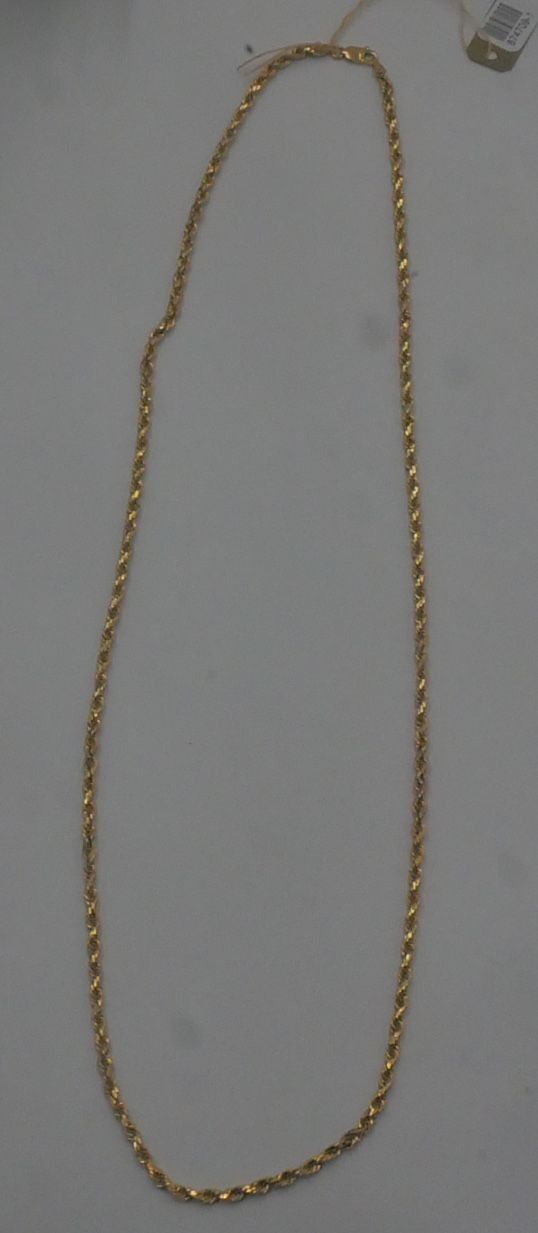 10kt yellow gold 6.7 grams 3mm wide 25 inches long chain 874709-1