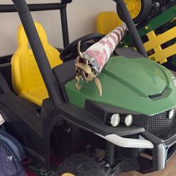 John Deere Toy Ride On