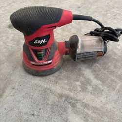 SKIL 7492-02 2.8 Amp 5-Inch Random Orbit Sander With Pressure Control