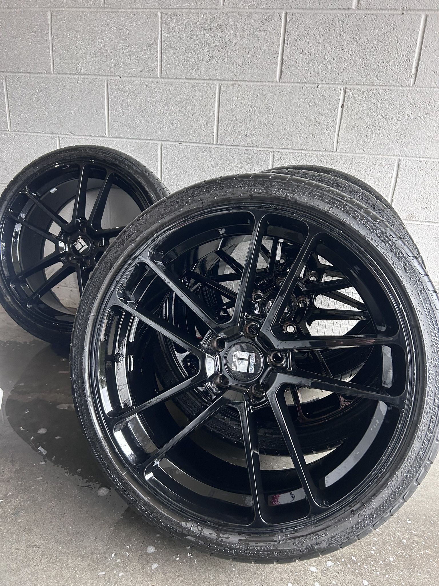 Touren Wheels