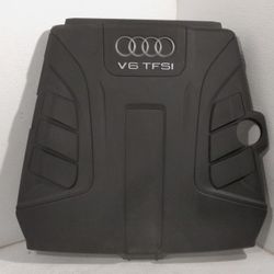 2017-2019 Audi Q7 3.0T Engine Cover