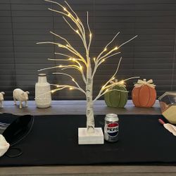 Decorative LED Lighted Tree