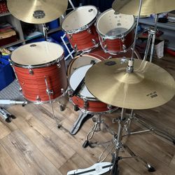 Mapex drum kit