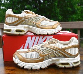 Women's Nike Air Max Moto 2K Shoes - Metallic Copper Gold - Size 6, 6.5, 7, 7.5 ,8.5 ,9, 10.5