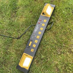 LED work Lights And Power Strip MECHANICS 