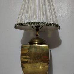 VINTAGE ETCHED BRASS ASIAN LAMP - SHADE 21 " 