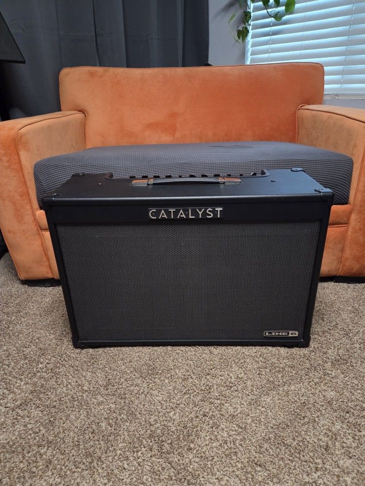 Line 6 Catalyst 200 2x12 Amp