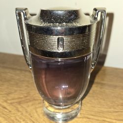 Invictus Mens Cologne