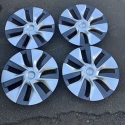 Tesla Wheel Cover