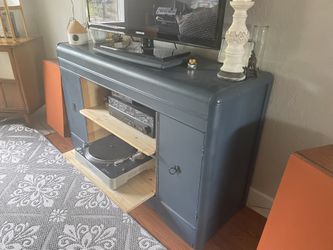 Entertainment Sideboard