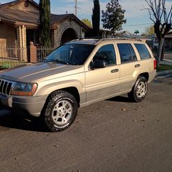 1999 Jeep Grand Cherokee Laredo