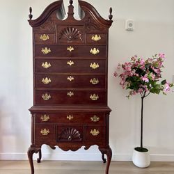 Beautiful wooden vintage Dresser Chest drawers , Vintage dresser  Materials: Mahogany, Brass Thomasville Chippendale Style Mahogany Bonnet- Top Highbo