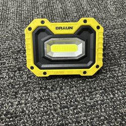 Braun 750 Lumen LED Portable Work Light.