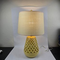23" Tall Porcelain Base Lamp / Accent Lamp / Decor Lamp