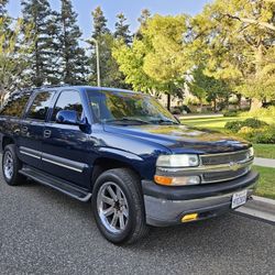 2002 Chevrolet Suburban LT