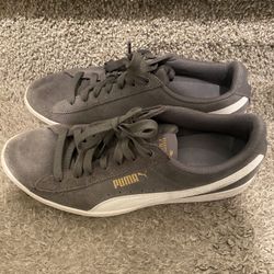 Ladies Puma Clyde’s Gray  Size 9