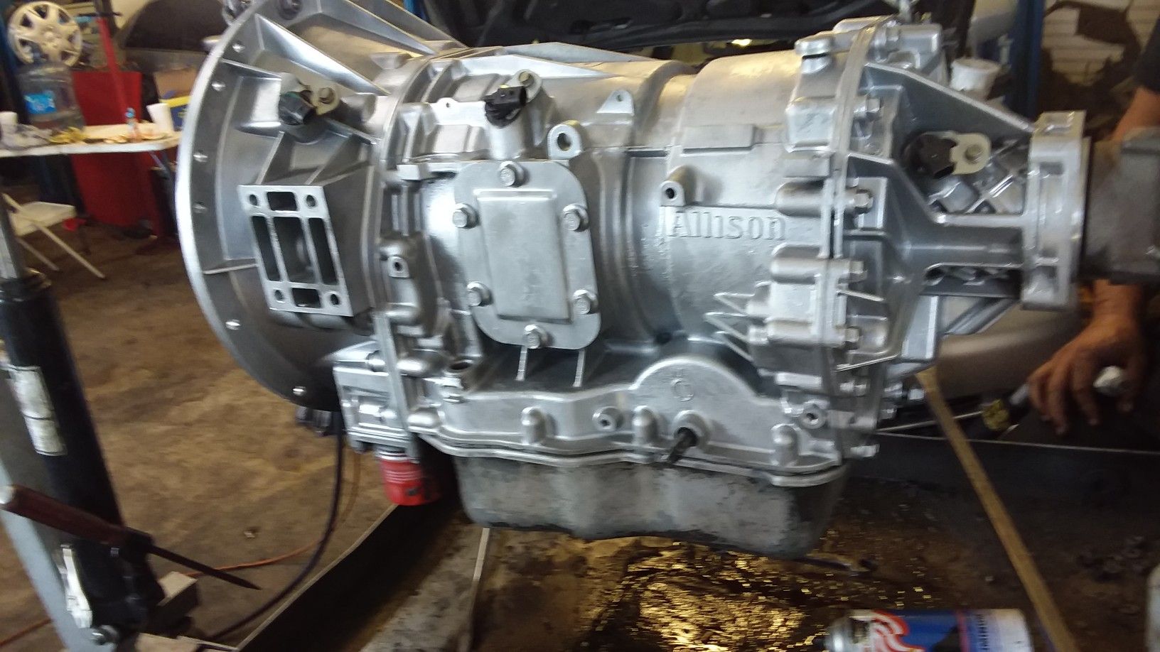 Transmission rebuild/ Se reparan transmisiones y se hace mecánica en general a domicilio for