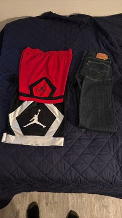 Bundle Deal – Levi’s + Jordan Shorts
