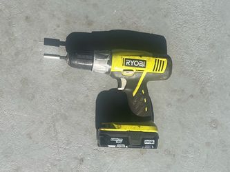 Ryobi cordless drill with battery